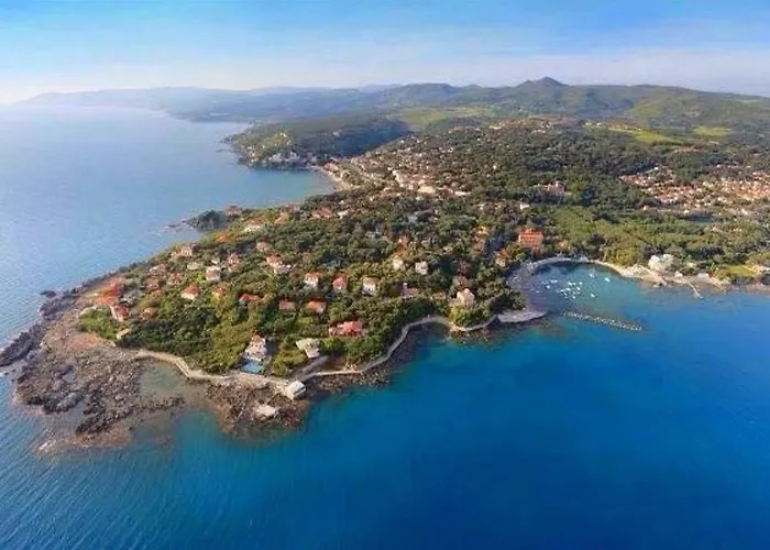 Oleandro רוזיניאנו מריטימו